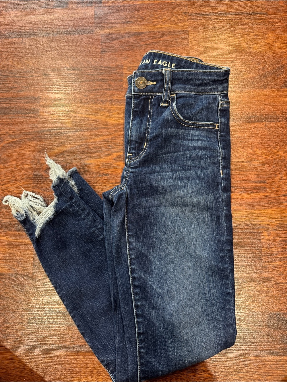 American Eagle Outfitters Frayed Ankle Jeans